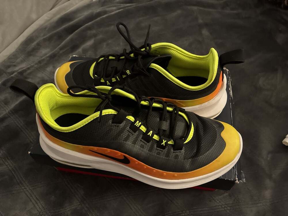 Nike Air Max Axis RF GS Sunset Black Volt AV7590-001